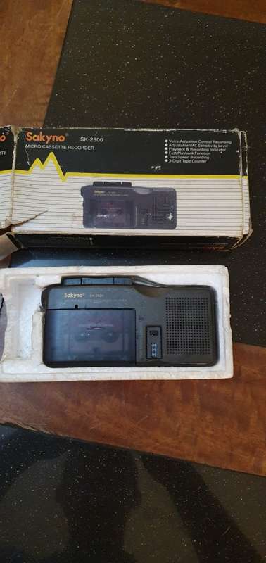 Sakyno SK2800 Microcassette Recorder