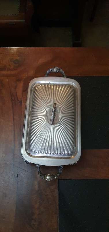 Beautiful Vintage Silver Plated Serving Dish