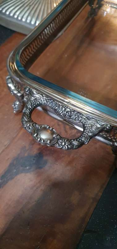 Beautiful Vintage Silver Plated Serving Dish