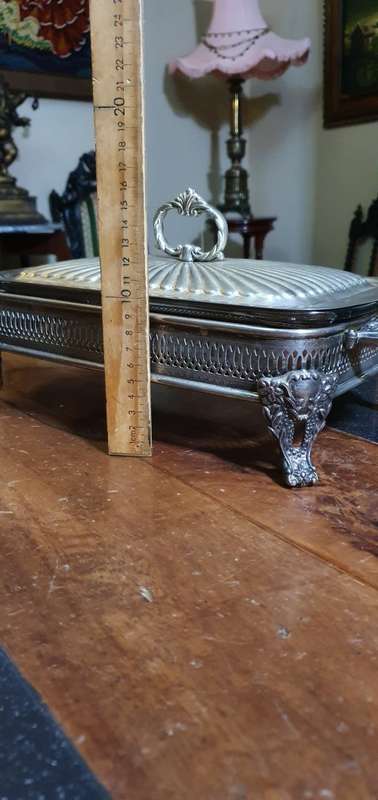 Beautiful Vintage Silver Plated Serving Dish