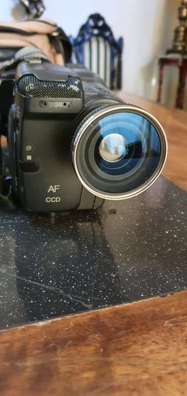 Sony Handycam 8 Recorder plus bag