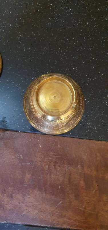 Gorgeous 8 cm tall Lidded Brass Bowl