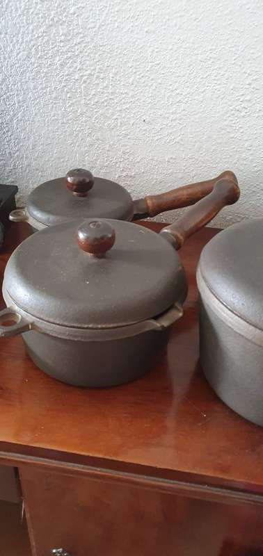 Cast Iron Pots Pan Set