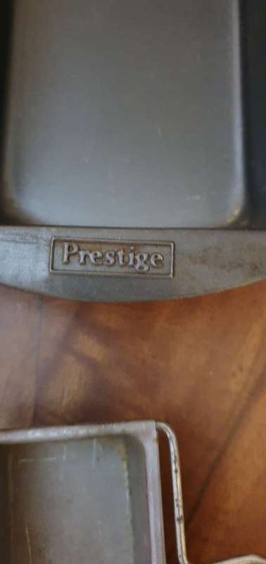 Assorted Baking Pans