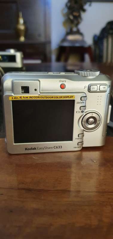 Two Cameras and Two Flashes