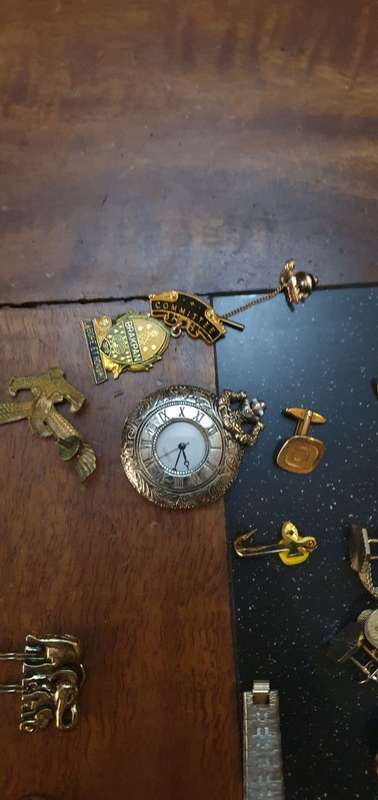 Vintage Seiko, Mauthe Colck, Citizen 17 Jewels, Ladies Roamer 17 Jewels, Mens Cuff Links and More