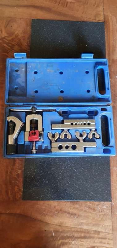 heavy Duty Flaring Tool Kit plus Tube Cutter