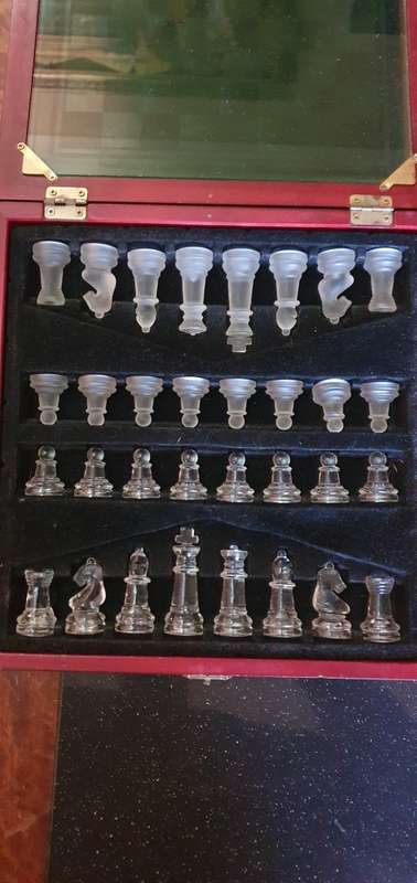 Beautiful Glass Chess Set