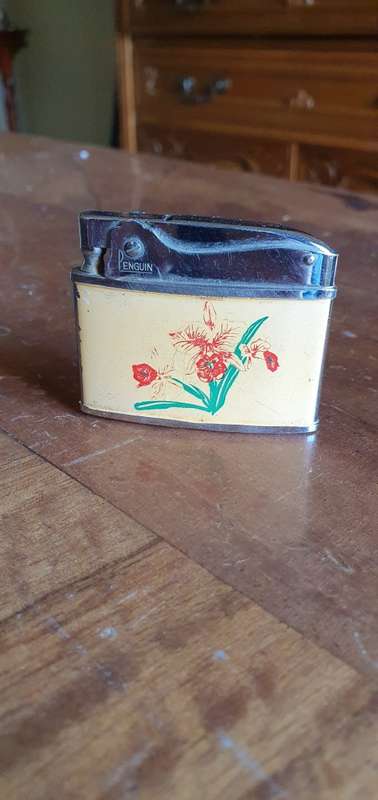 Various Vintage Lighters