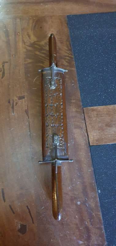 Vintage Hand Carved Indian Carving Set
