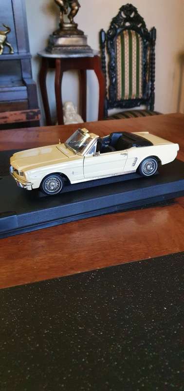 1964 1/2 Ford Mustang Convertable