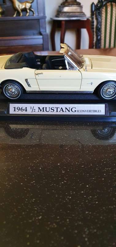 1964 1/2 Ford Mustang Convertable