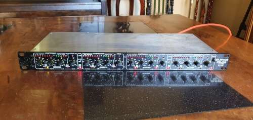 Drawmer Quad Auto Compressor Limiter DL441