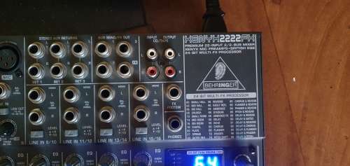 Berhinger Zenyx 2222 FX CPD Series Amplifier