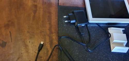 DSTV Walka & Portable TV