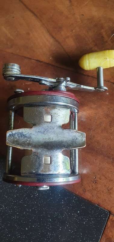 Pen JigMaster 500 Fishing Reel