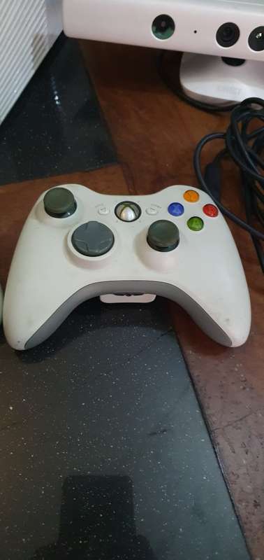 X Box 360 S Model 1439 with Accessories