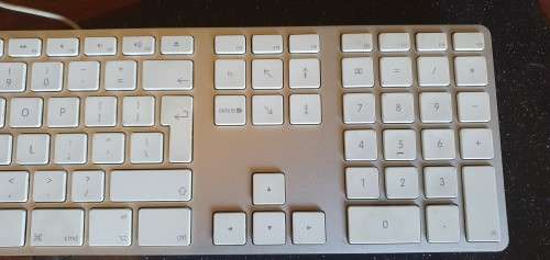 Apple Keyboard