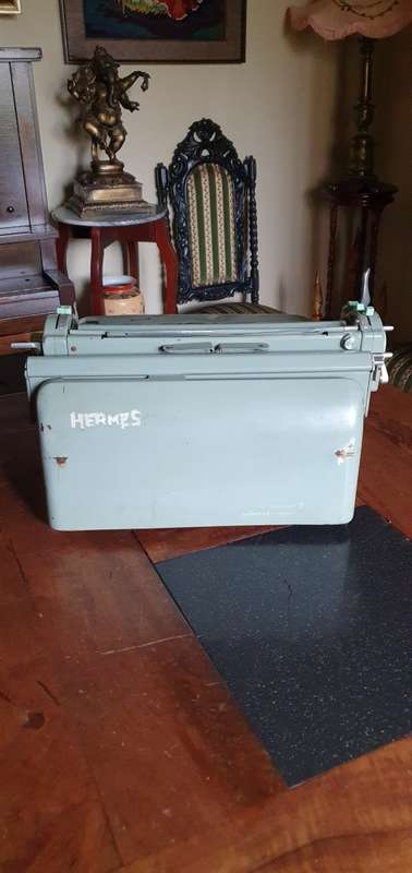 Hermes Ambassordor Typewriter