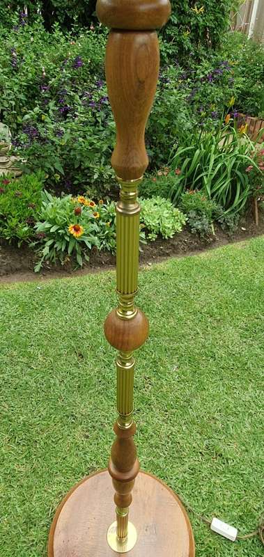 Beautiful Vintage Floor Lamp