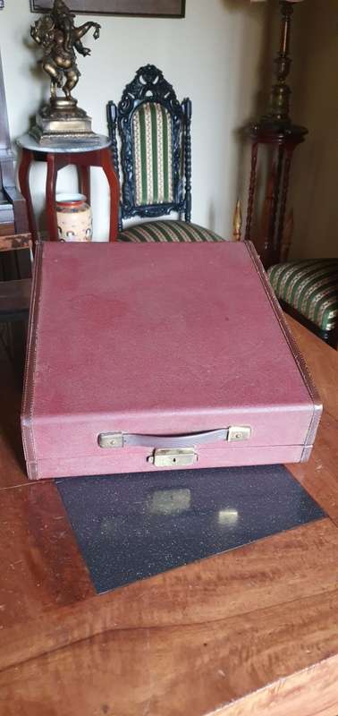 Vintage Ollivetti Studio 44