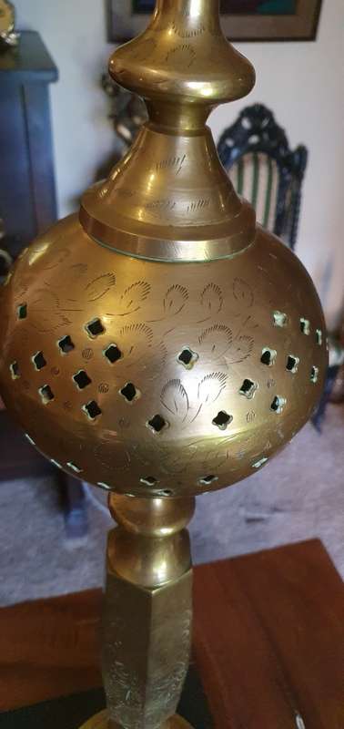 86 cm Tall Vintage Brass Lamp