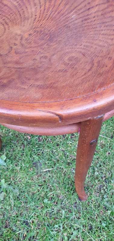 Beautiful Vintage Bentwood Chair