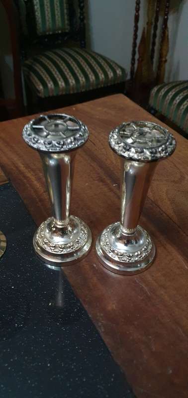 Beautifuil Single Stem Flower Frogs, Elegant Candle Stick Holder Plus Silver Plated Tray & Goblets