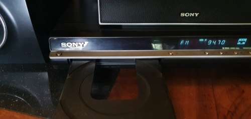 Sony DVD Player with Surround Sound Speakers