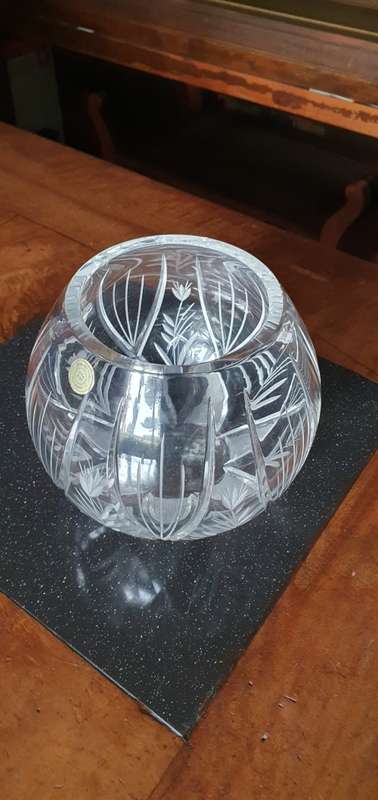Absolutely Gorgeous Vintage  Czech Crystal Bowl