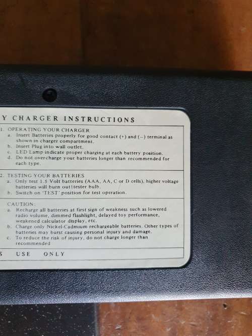Vintage Vanson Universal Battery Charger