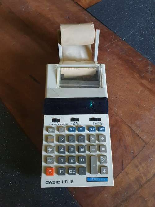Vintage Caseo HR18 Calculator
