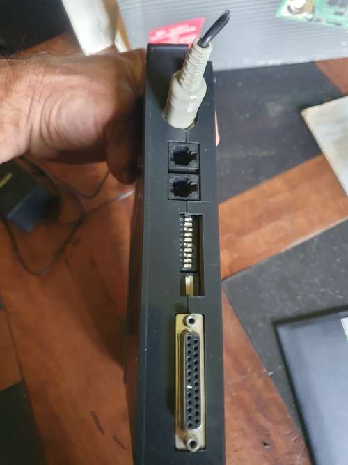 ` RESERVED FOR JOHN GROBLER`  Robotics Courier HST Modem