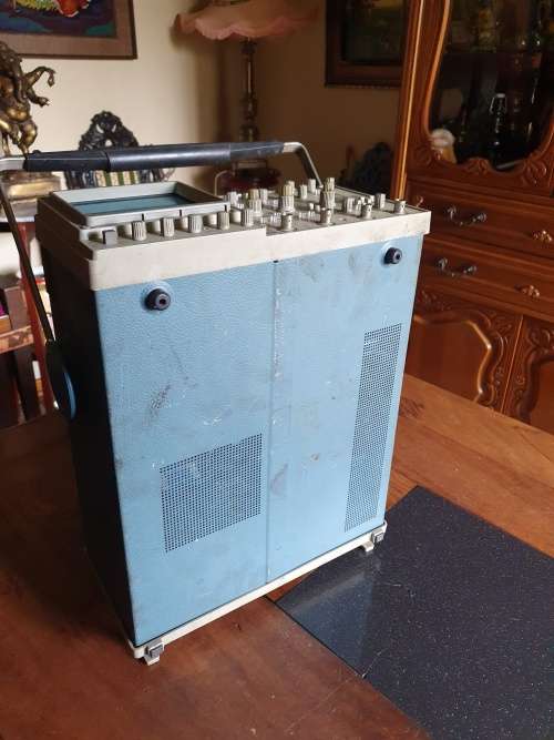 Tektronix 2246 100 MHz Oscilloscope