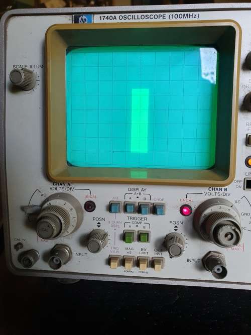 Hewlett Packard 1740 A 100 MHz Oscilloscope