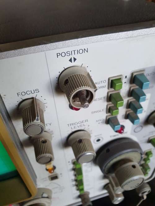 Hewlett Packard 1740 A 100 MHz Oscilloscope
