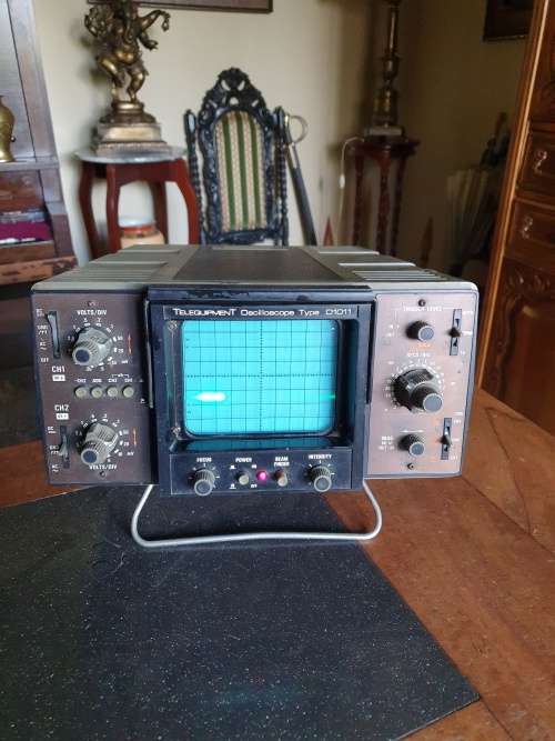 Telequipment  Type D1011 Oscilloscope