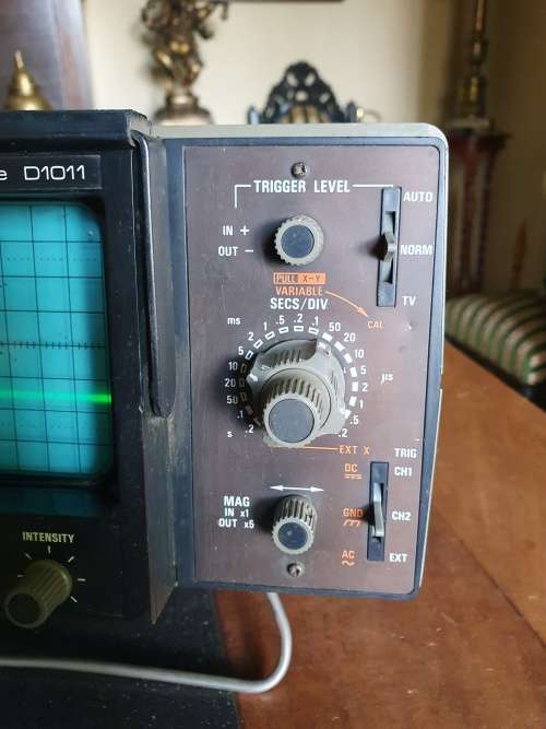 Telequipment  Type D1011 Oscilloscope