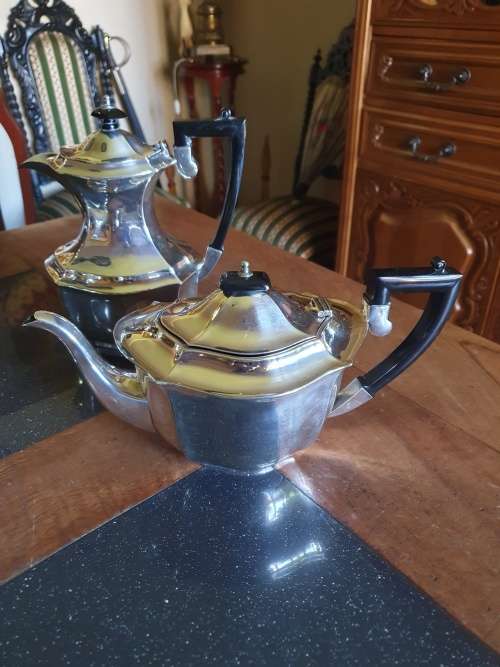 Stunning Vintage EPNS Tea Set