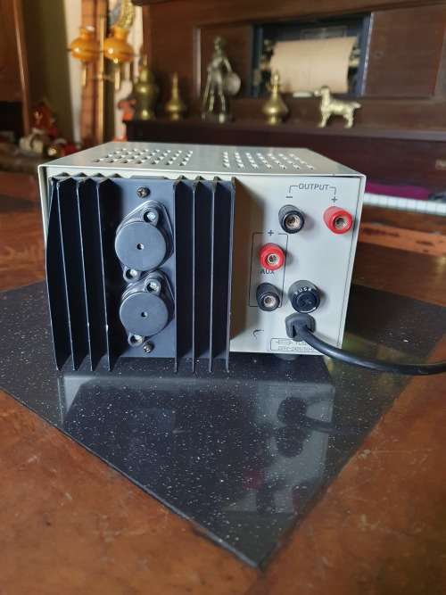 Spectrum DC Regulated Power Supply