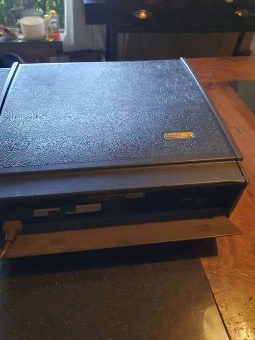Rare Vintage Showcase  Magnetic 2050 ME Portable Projector