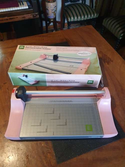 Precision Paper Trimmer