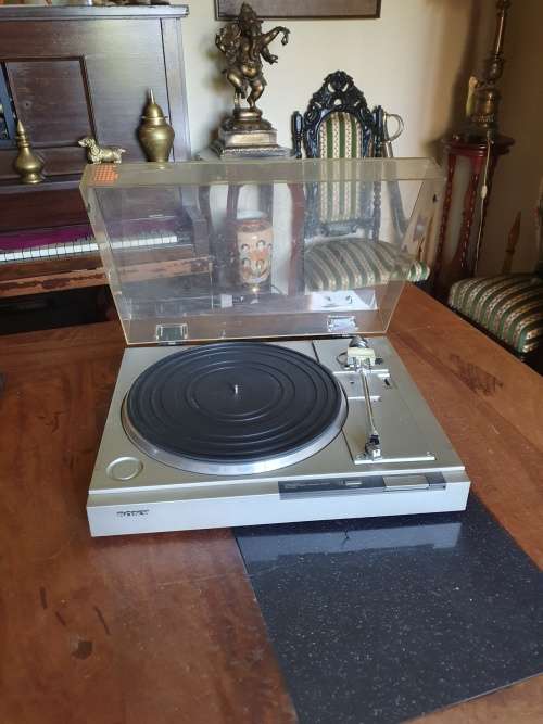Sony Turntable
