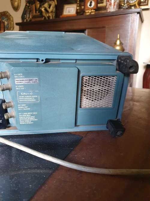 Vintage Tektronix 465B  Oscilloscope