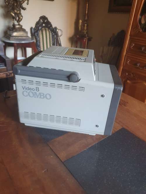 Vintage Sony Video 8 Combo Player