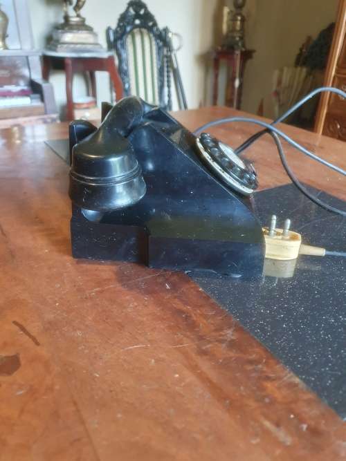 Vintage Dial Telephone