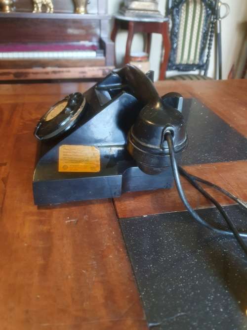 Vintage Dial Telephone