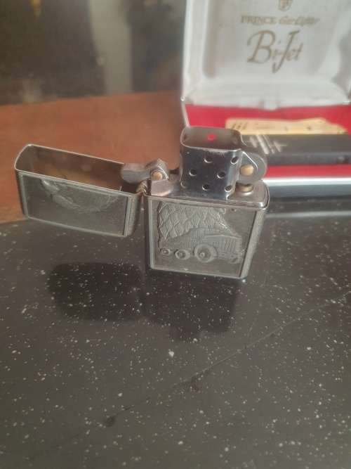 Prince Bi-Jet Lighter & Vintage Tigers Eye Men`s Cuffs + Star Lighter