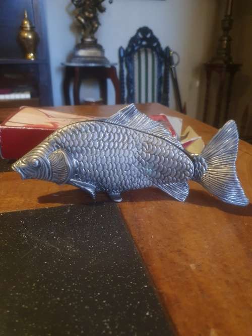 Vintage Elweco Fish Serviette Holder