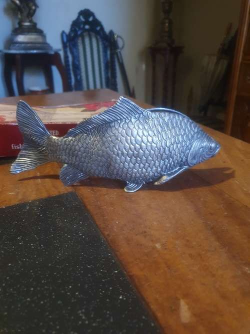 Vintage Elweco Fish Serviette Holder